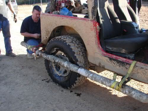 Jeep Broken Axle.jpg